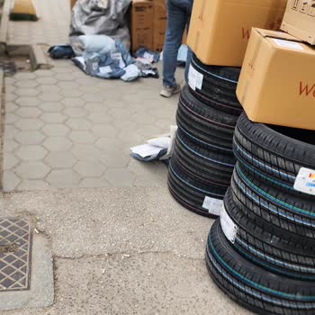 Kayıp Kargolar Ve Yanıltıcı Bilgilendirme: Sürat Kargo Tepebaşı Şubesi'nde Yaşanan Sorunlar