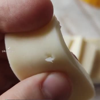 Binvezir Kaşar Peynirinden Kıl Çıktı!