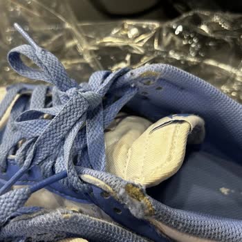 Nike Ayakkabıda 3 Ayda Yırtılma Sorunu