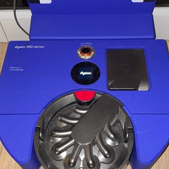 My Dyson 360 Vis Nav Clogs Constantly and Doesn’t Map or Work in Pet-Friendly Homes
