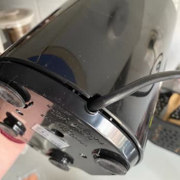 Kusurlu Kahve Makinesi Ve Yetersiz Destek