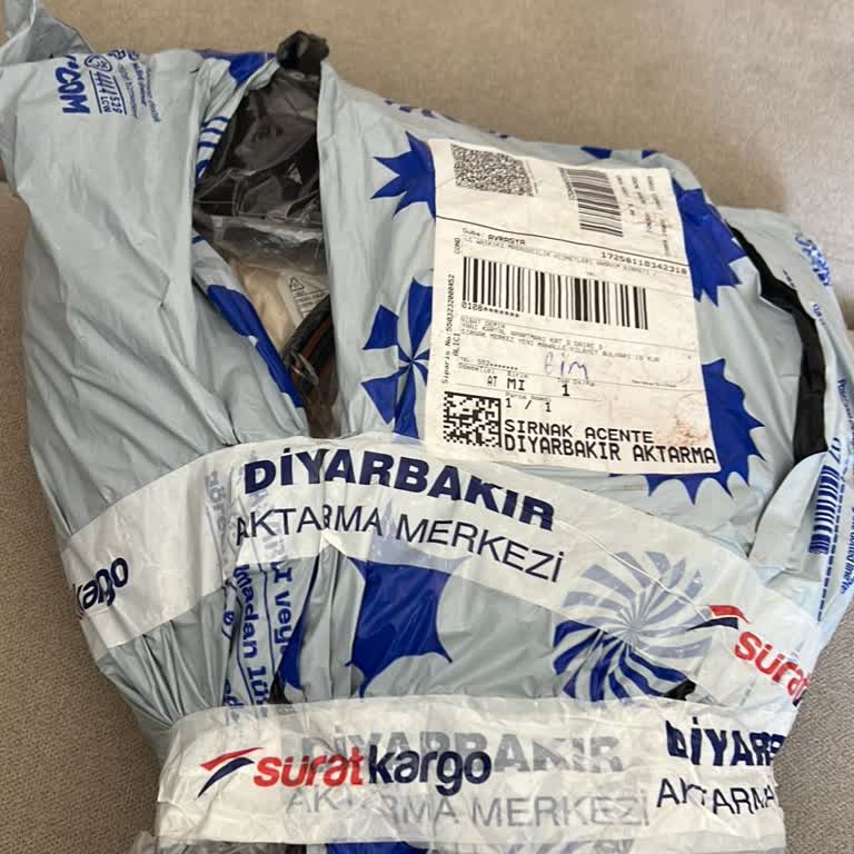 Bayram Alışverişinde Kargo Krizi: Eksik Ve Yırtık Ürünler