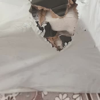 Aras Kargo'dan Hasarlı Teslimat Şoku!