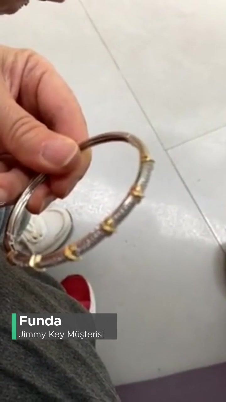 Jimmy Key Mağazasında Hasarlı Takı Ve Hasarlı Aksesuar! videonun kapak resmi