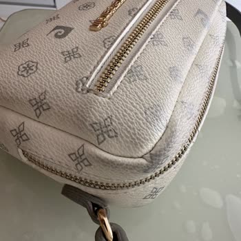 Pierre Cardin Çantada Beklenmedik Lekeler