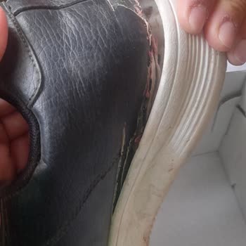 Garanti Kapsamında Çözülmeyen Ayakkabı Sorunu