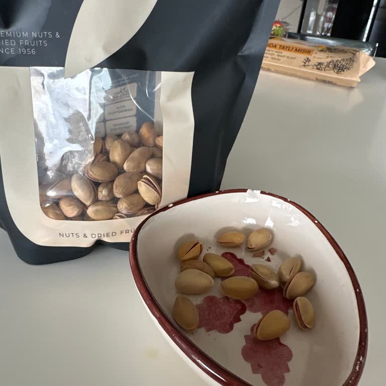 Ünal Kuruyemiş Siirt Fıstığına Antep Karışımı!