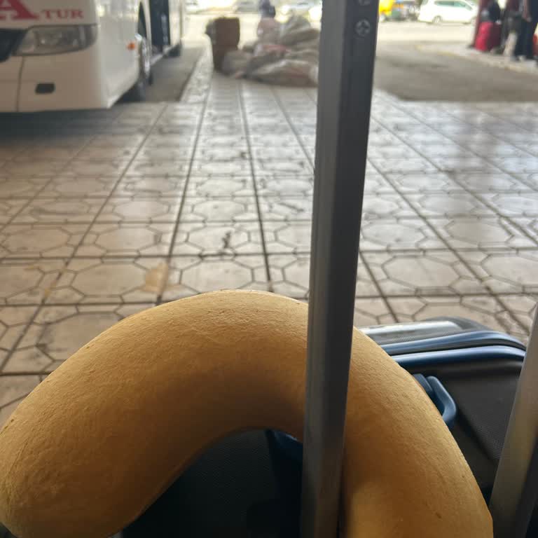 Sürekli Geciken Otobüsler Ve Bilgilendirme Eksikliği