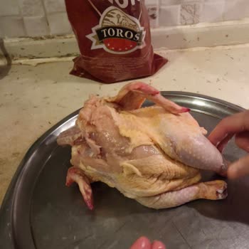 Helal Kesim Ve Gezen Tavukta Büyük Hayal Kırıklığı