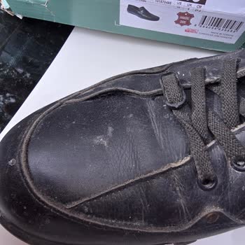 FLO Mağazası Ürün Değişiminde Müşteriyi Mağdur Ediyor