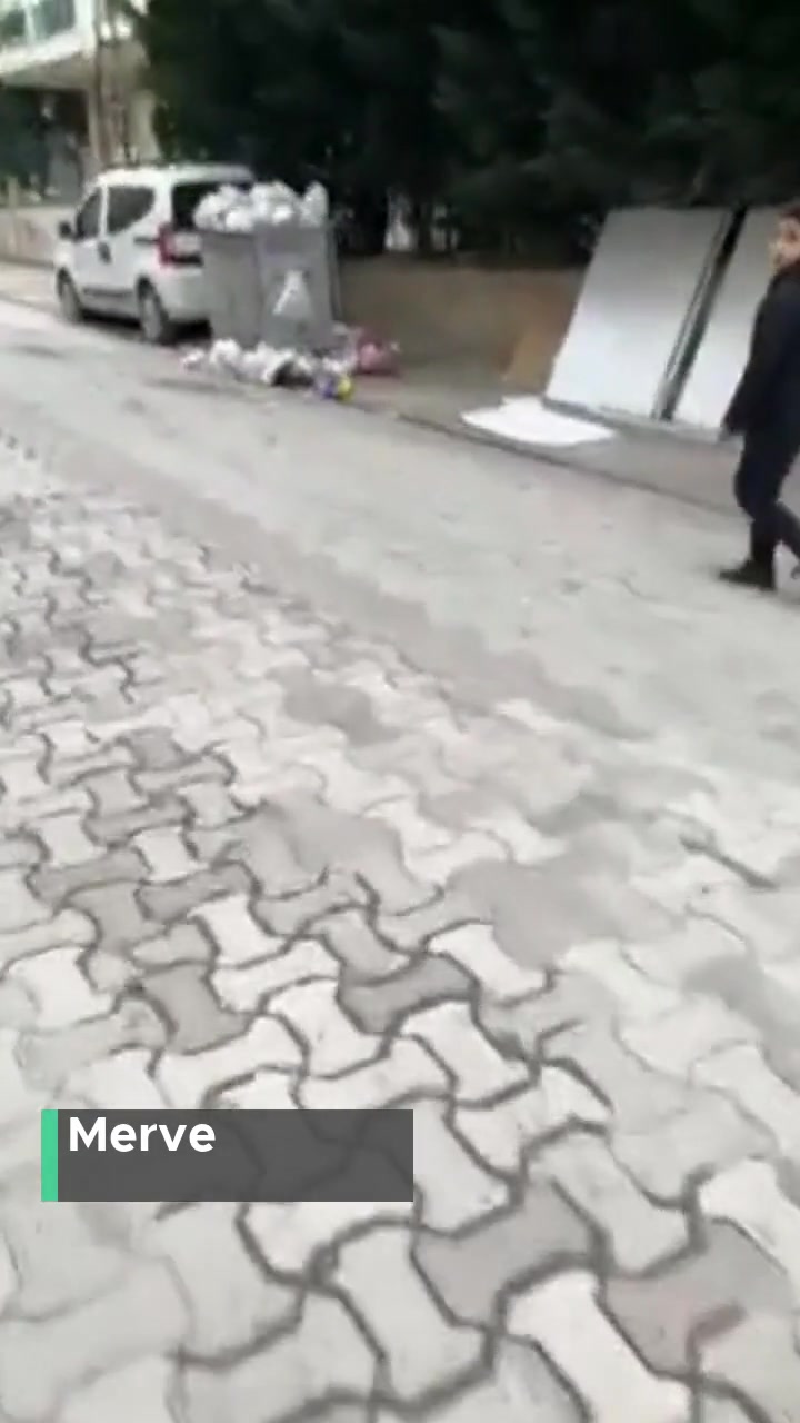 Sancaktepe Belediyesi Mahallemizin Çöp Sorunu! videonun kapak resmi