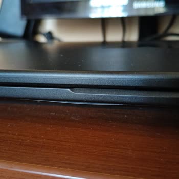 HP Victus Dizüstü Bilgisayar Ekran Ve Açılma Sorunu