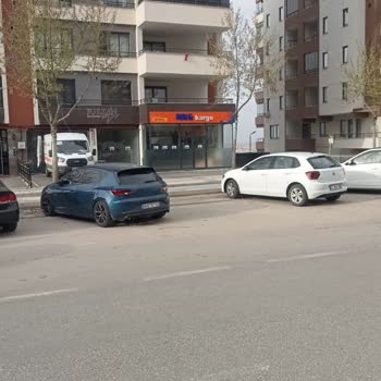 MNG Akkent Şubesi'nde Hizmet Eksikliği