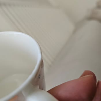 Kırık Fincan Hayal Kırıklığı