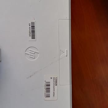 Media Markt'tan Aldığım Klavye Kirli Ve Yapışkan Çıktı