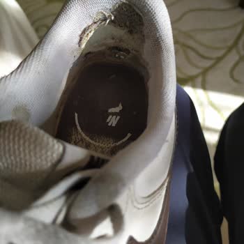 Nike Ayakkabının Kalitesizliği Ve Garanti Sorunu