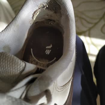 Nike Ayakkabının Kalitesizliği Ve Garanti Sorunu