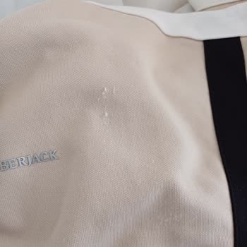 İlgisiz Mağaza Ve Kalitesiz Ürün Deneyimi