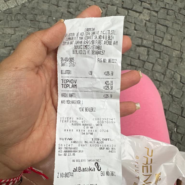 Müşteri Hizmetlerinde Duyarsızlık Ve Saygısızlık