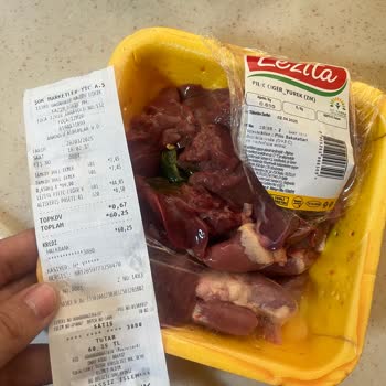 Bozulmuş Ciğer Ve İlgisiz Müşteri Hizmeti