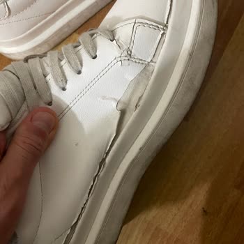 Pull & Bear Ayakkabının Kısa Sürede Kalite Sorunu