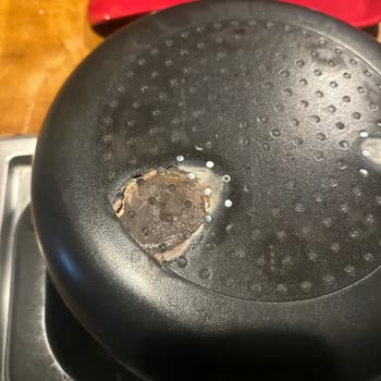 Papilla Tencere Setinde Kalıcı Hasar Ve İlgisiz Müşteri Hizmetleri