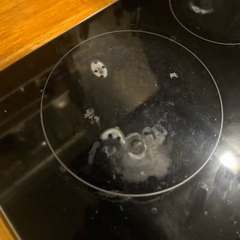 Papilla Tencere Setinde Kalıcı Hasar Ve İlgisiz Müşteri Hizmetleri