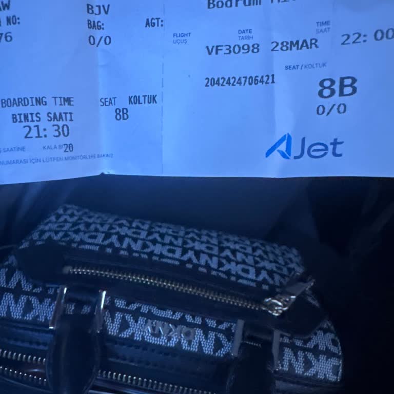 A Jet Havayollarının Uçuş İptali Ve Anons Sorunu