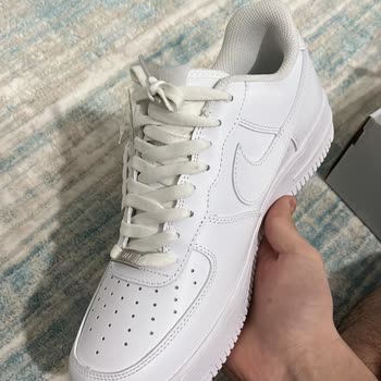 Orijinal Diye Satılan Ayakkabının Kalitesizliği