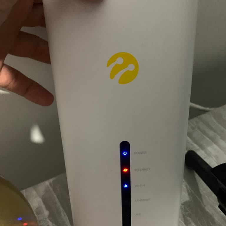 İki Gündür Süren İnternet Kesintisi Mağduriyeti