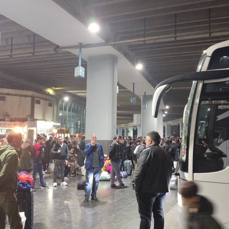 Otobüs Gecikmesi Ve İletişim Eksikliği