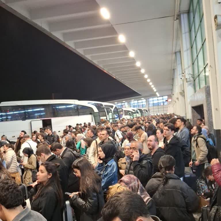 Otobüs Peronda Yoktu: Seyahat Mağduriyeti Ve İade Talebi