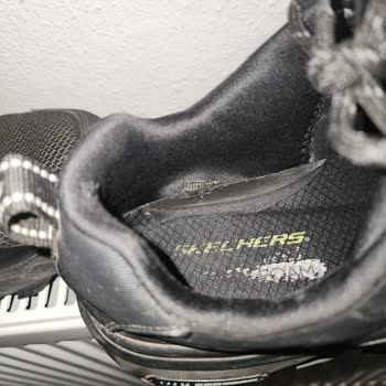 Skechers Ayakkabıda Beklenmedik Taban Yırtılması