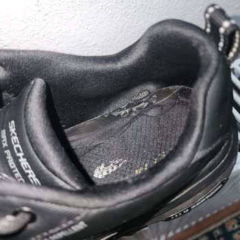 Skechers Ayakkabıda Beklenmedik Taban Yırtılması