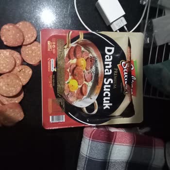 Korkutucu Koku: Sağlıksız Ve Güvensiz Sucuk Deneyimi