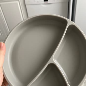 Oioi Silikon Tabak Setinde Beklenmedik Koku Problemi