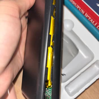 D&R'dan Gelen Kırık Powerbank Ve İade Sürecindeki Sorunlar