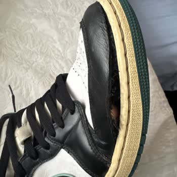 Pahalı Ayakkabıda Hayal Kırıklığı: Değişim Reddedildi