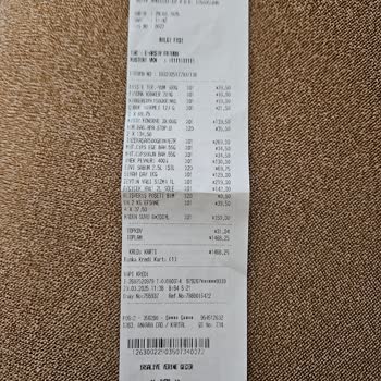 Momento Kart Mağduriyeti: Destek Eksikliği Ve Yanıltıcı Bilgilendirme