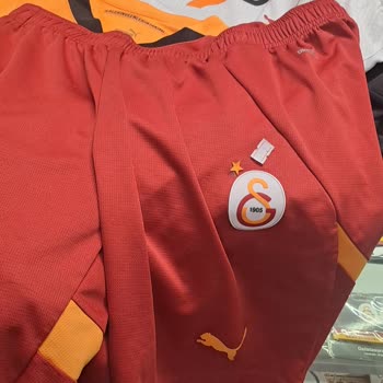 GS Store'dan Aldığım Forma 3 Ayda Mahvoldu, Fiş Olmadan Yardım Yok!