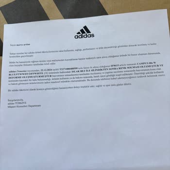 Adidas Ayakkabıda Renk Atma Sorunu
