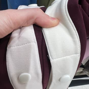 Tiffany & Tomato Renk Değiştiren Pantolon Ve İlgisiz Müşteri Hizmetleri