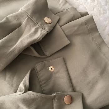 Hatalı Gelen Ürün: Eksik Kol Düğmesi