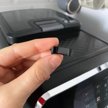 Kahve Makinesi Hayal Kırıklığı: Su Sızdırıyor Ve Ses Çıkarıyor!