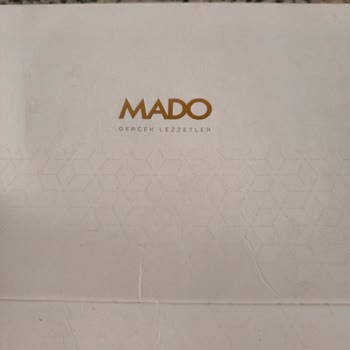 Bayat Tatlılarla Misafirlere Rezil Oldum: Mado Van AVM Şubesi Güvenimi Sarstı