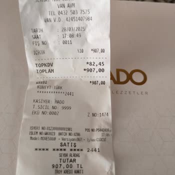 Bayat Tatlılarla Misafirlere Rezil Oldum: Mado Van AVM Şubesi Güvenimi Sarstı