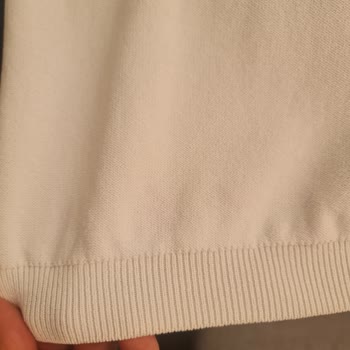 Lacoste Tişörtlerinde İlk Yıkamada Oluşan Kalıcı Lekeler