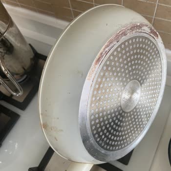 Karaca Tava Seti: Yapışmaz Yüzey Sorunu