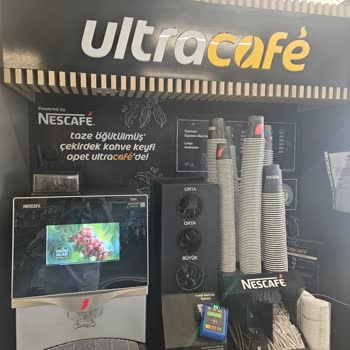 Opet'te Küçük Fincanda Pahalı Kahve Şoku