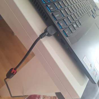 Lenovo Gaming Laptop'un Eksik Özellikleri Ve Şarj Sorunu